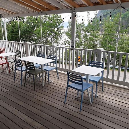Auberge Aventure Rose Des Vents แซ็งต์-โรส-ดู-นอร์ ภายนอก รูปภาพ