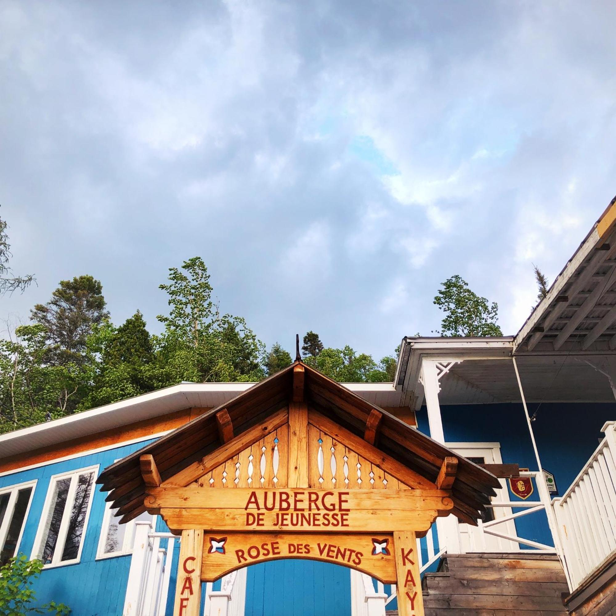 Auberge Aventure Rose Des Vents แซ็งต์-โรส-ดู-นอร์ ภายนอก รูปภาพ