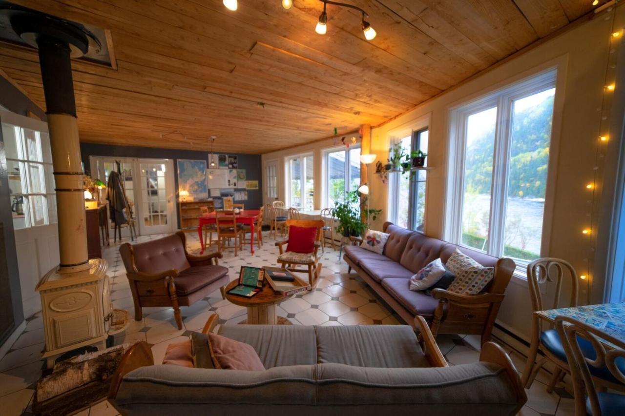 Auberge Aventure Rose Des Vents แซ็งต์-โรส-ดู-นอร์ ภายนอก รูปภาพ